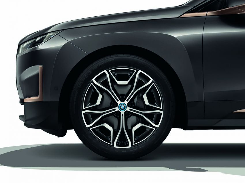 BMW iX xDrive40 dilancarkan di Malaysia – CBU, 322 hp dan 630 Nm, jarak 425 km, harga dari RM420k 1336033