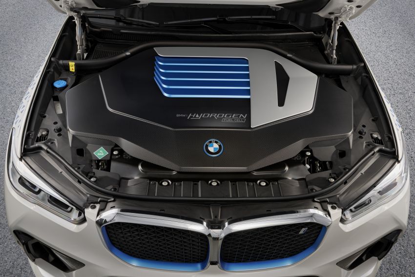 BMW iX5 Hydrogen fuel-cell EV to be shown at IAA Mobility 2021 in Munich; up to 374 hp in peak output 1332328