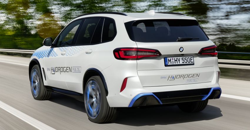 BMW iX5 Hydrogen fuel-cell EV to be shown at IAA Mobility 2021 in Munich; up to 374 hp in peak output 1332310