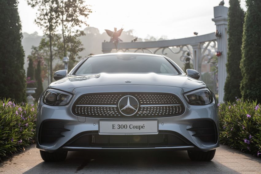 Mercedes-Benz E-Class Coupe 2021 <em>facelift</em> dilancar — E300 AMG Line, ciri keselamatan dipertingkat, RM495k 1329711