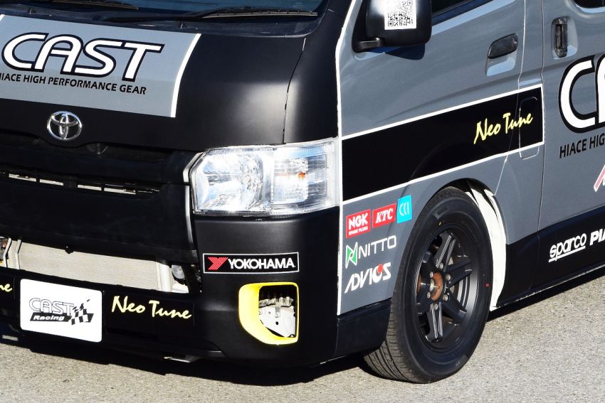 Toyota Hiace H200 Cast Racing – van rali sebenar bertanding dalam Kejuaraan Rali Seluruh Jepun! 1333394