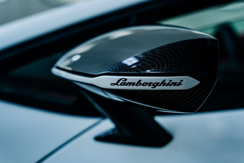 Lamborghini Countach LPI 800-4 debuts – an icon reborn with an 814 PS hybrid powertrain; just 112 units 1330608