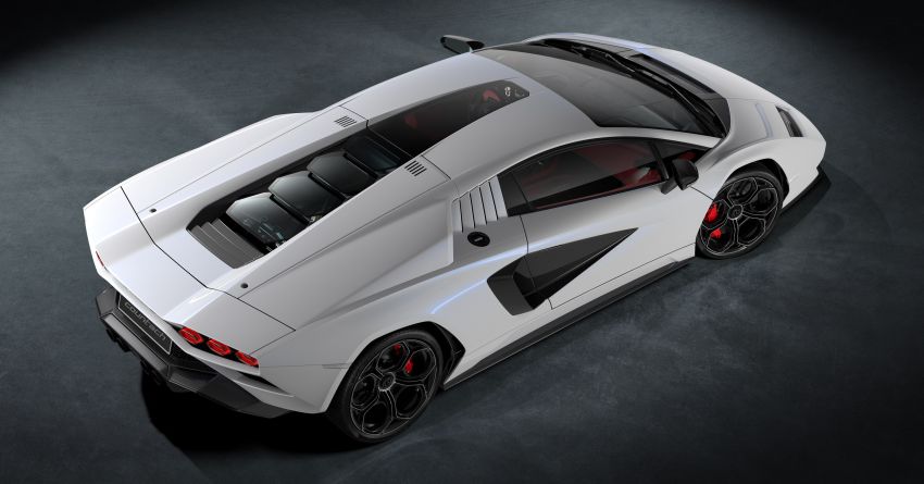 Lamborghini Countach LPI 800-4 debuts – an icon reborn with an 814 PS hybrid powertrain; just 112 units Image #1330637