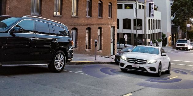 Mercedes-Benz C-Class, S-Class & EQS baru mampu kesan lubang jalan, bagi amaran pada pemandu