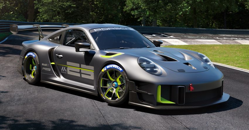 Porsche 911 GT2 RS Clubsport 25 debuts – limited-edition customer race car; 30 units only; RM2.6 million Image #1327509