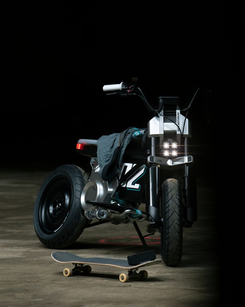 BMW Motorrad Concept CE02 e-scooter revealed 1338868