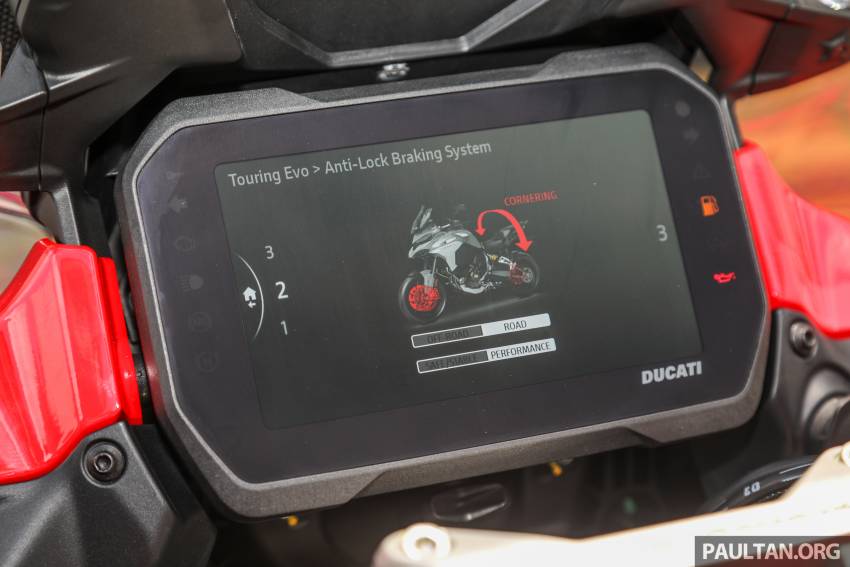 Ducati Multistrada V4 tiba di Malaysia – harga dari RM136k, enjin V4 170 hp, sistem radar untuk V4S 1347109