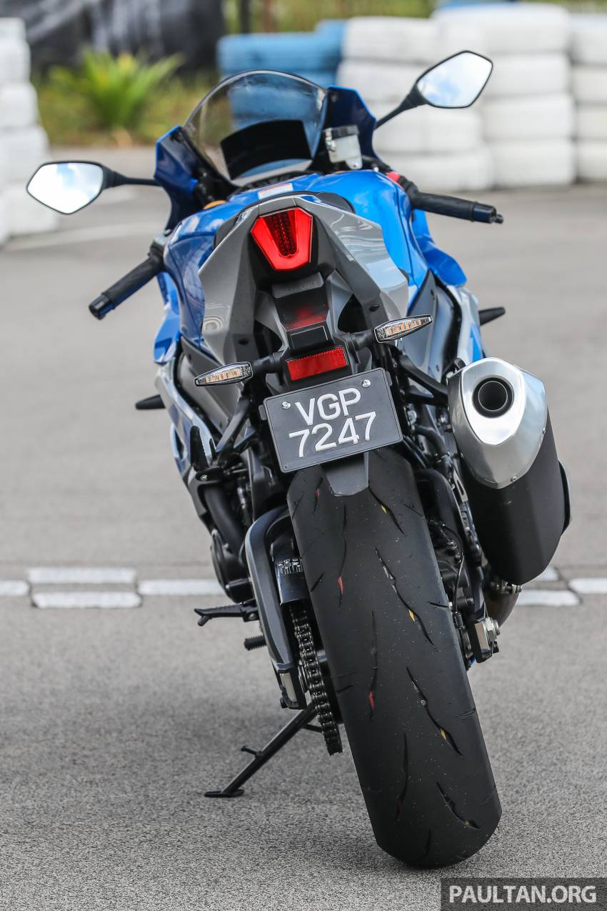 REVIEW: 2021 Suzuki GSX-R1000R – RM110k, Suzuki’s legendary superbike returns to Malaysian roads 1348392