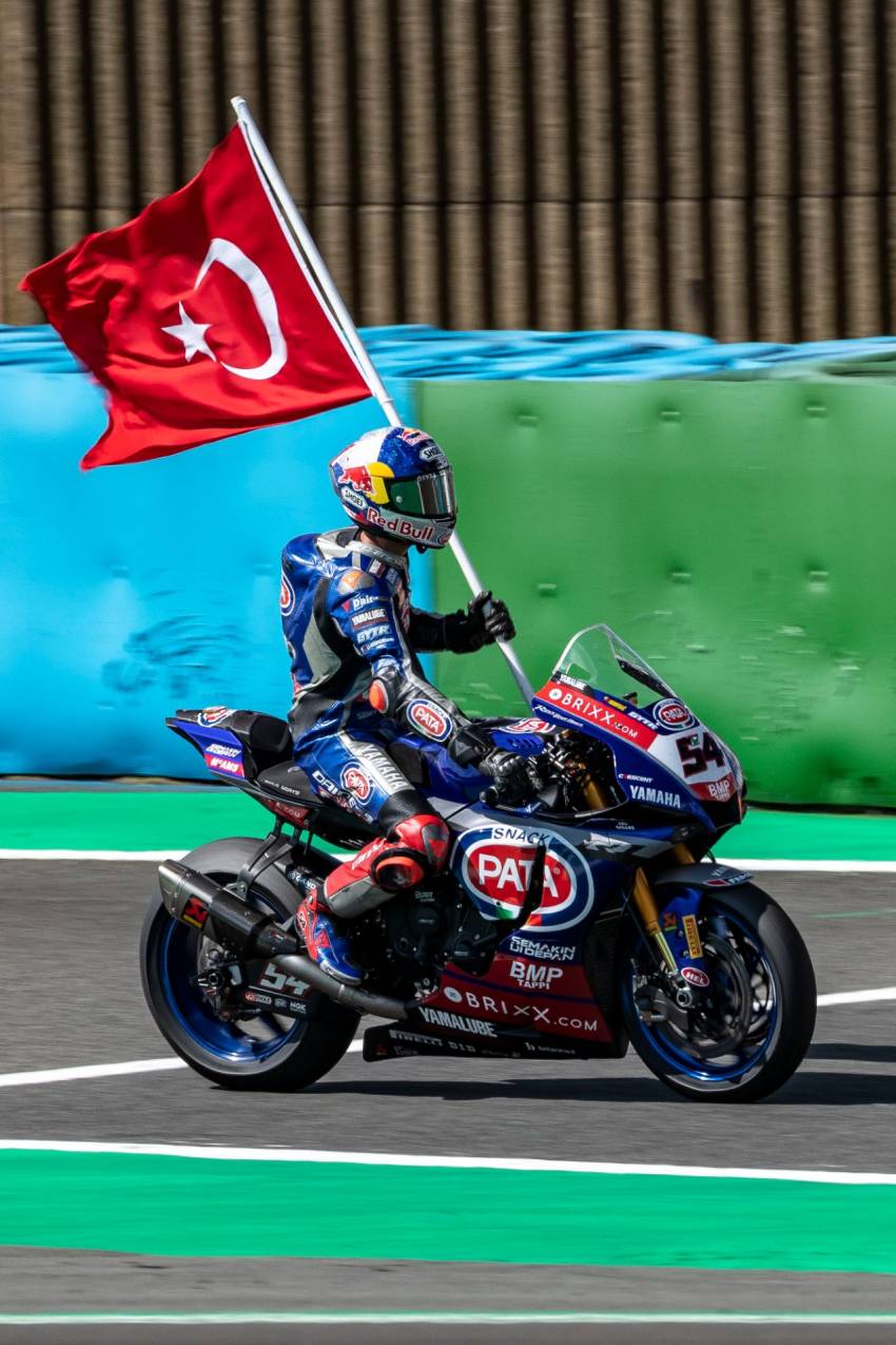 2021 WSBK: Toprak on top after Magny-Cours, loses clean sweep of weekend due to Kawasaki protest Image #1342512