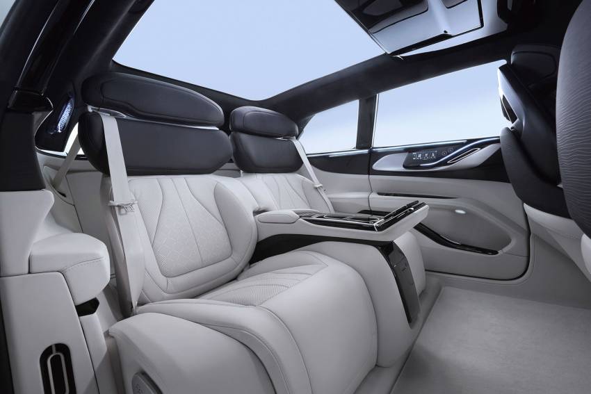 Back from the dead, Faraday Future announces backing from Geely; targets Ferrari, Bentley, Maybach 1350130