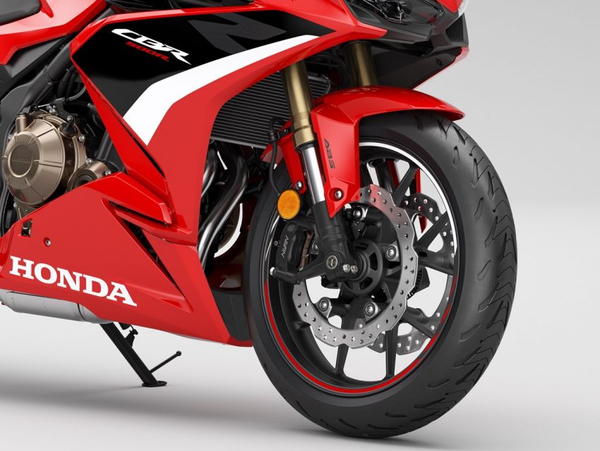 Honda CB500R, CB500F dan CB500X diperbaharui – enjin Euro 5, fork USD Showa, brek cakera berkembar 1340576