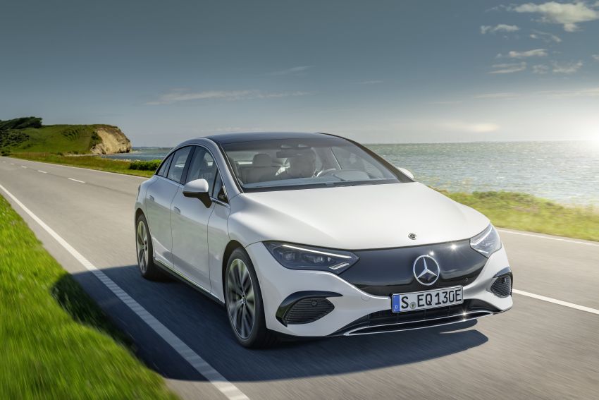 Mercedes-Benz EQE revealed – electric E-Class equivalent is a smaller EQS with 292 PS, 660 km range 1341378