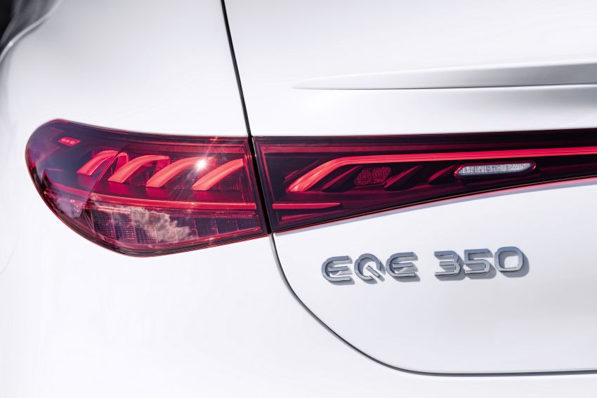 Mercedes-Benz EQE revealed – electric E-Class equivalent is a smaller EQS with 292 PS, 660 km range Image #1341383