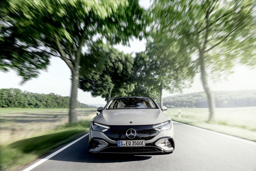 Mercedes-Benz EQE revealed – electric E-Class equivalent is a smaller EQS with 292 PS, 660 km range Image #1341387