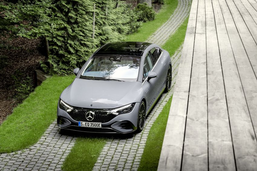 Mercedes-Benz EQE revealed – electric E-Class equivalent is a smaller EQS with 292 PS, 660 km range Image #1341404