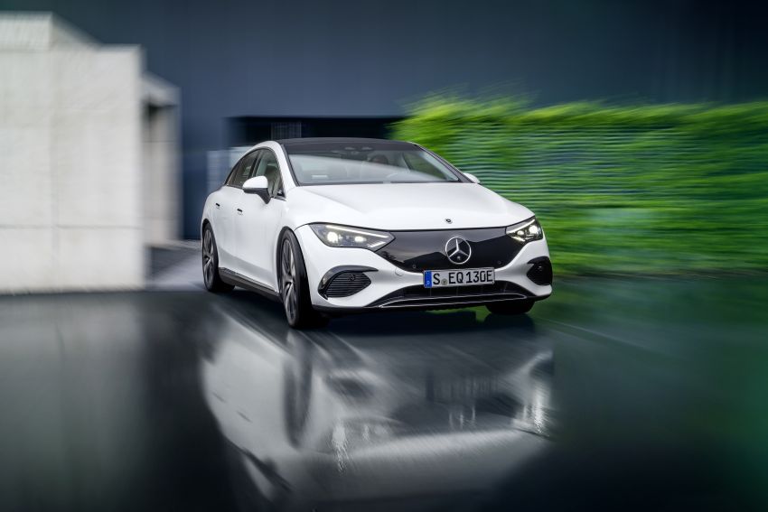 Mercedes-Benz EQE revealed – electric E-Class equivalent is a smaller EQS with 292 PS, 660 km range 1341411