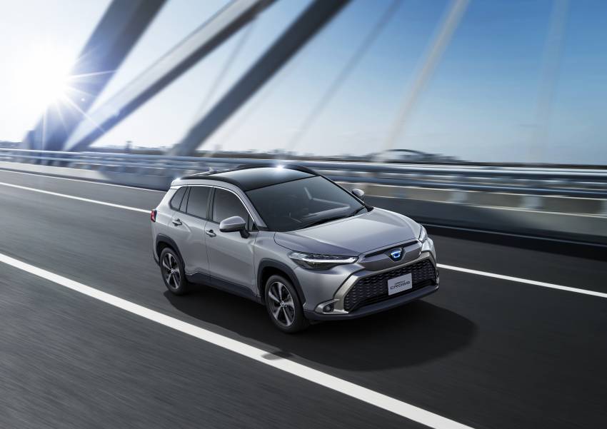 Toyota Corolla Cross launched in Japan – new looks, 1.8L petrol with Valvematic, 1.8L hybrid, from RM79k 1346084