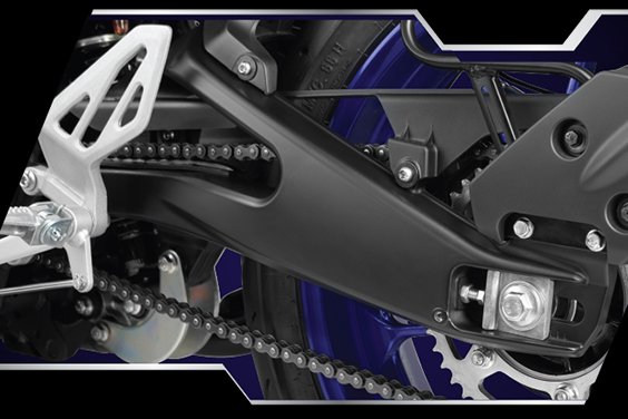 2021 Yamaha YZF-R15 revealed – traction control, lap timer and quickshifter, now with YZF-R15M version Image #1349769