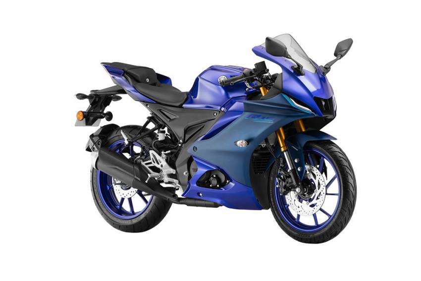 2021 Yamaha YZF-R15 revealed – traction control, lap timer and quickshifter, now with YZF-R15M version Image #1349795