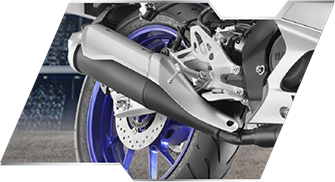 2021 Yamaha YZF-R15 revealed – traction control, lap timer and quickshifter, now with YZF-R15M version Image #1349812