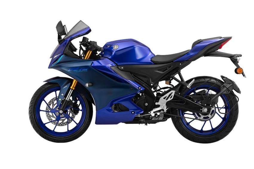 Yamaha R15 V4 didedah – dilengkapi Traction Control, Lap Timer dan quickshifter, pilihan versi sporty R15M 1349362