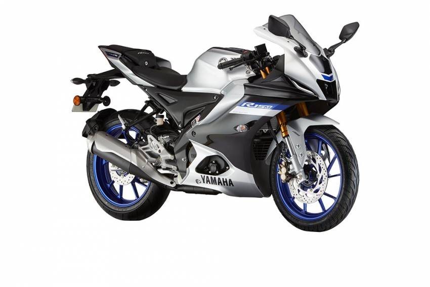 Yamaha R15 V4 didedah – dilengkapi Traction Control, Lap Timer dan quickshifter, pilihan versi sporty R15M Image #1349378