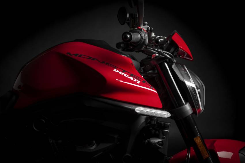 2022 Ducati Monster in Malaysia by mid-Oct, RM75k? 1355112
