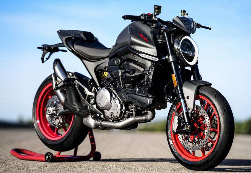 2022 Ducati Monster in Malaysia by mid-Oct, RM75k? 1355113