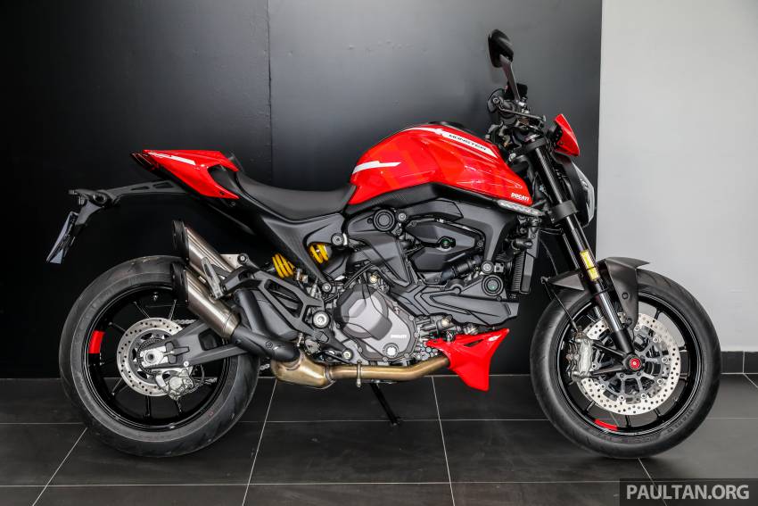 2022 Ducati Monster now in Malaysia at RM69,900 1358221