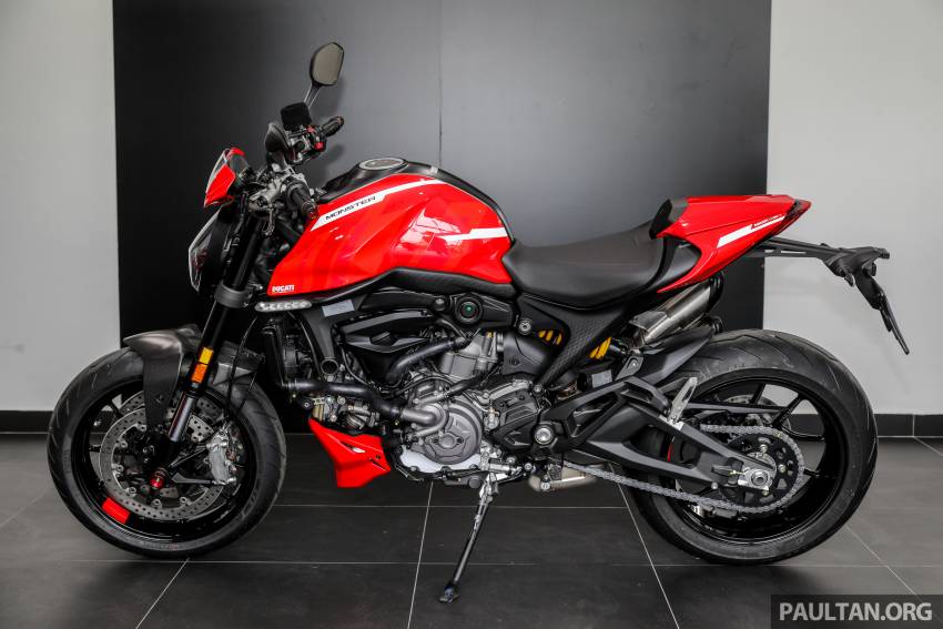 2022 Ducati Monster now in Malaysia at RM69,900 1358223