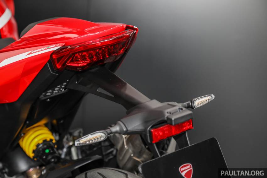 2022 Ducati Monster now in Malaysia at RM69,900 1358285