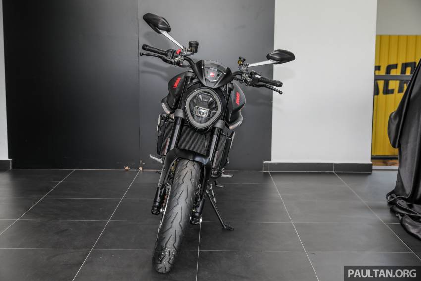 2022 Ducati Monster now in Malaysia at RM69,900 1358301