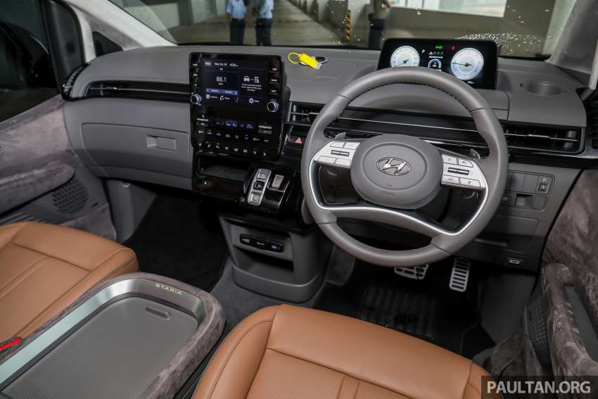 Hyundai Staria Premium dilancarkan di Malaysia – bermula RM359k, lebih mewah dan besar dari Starex 1365541