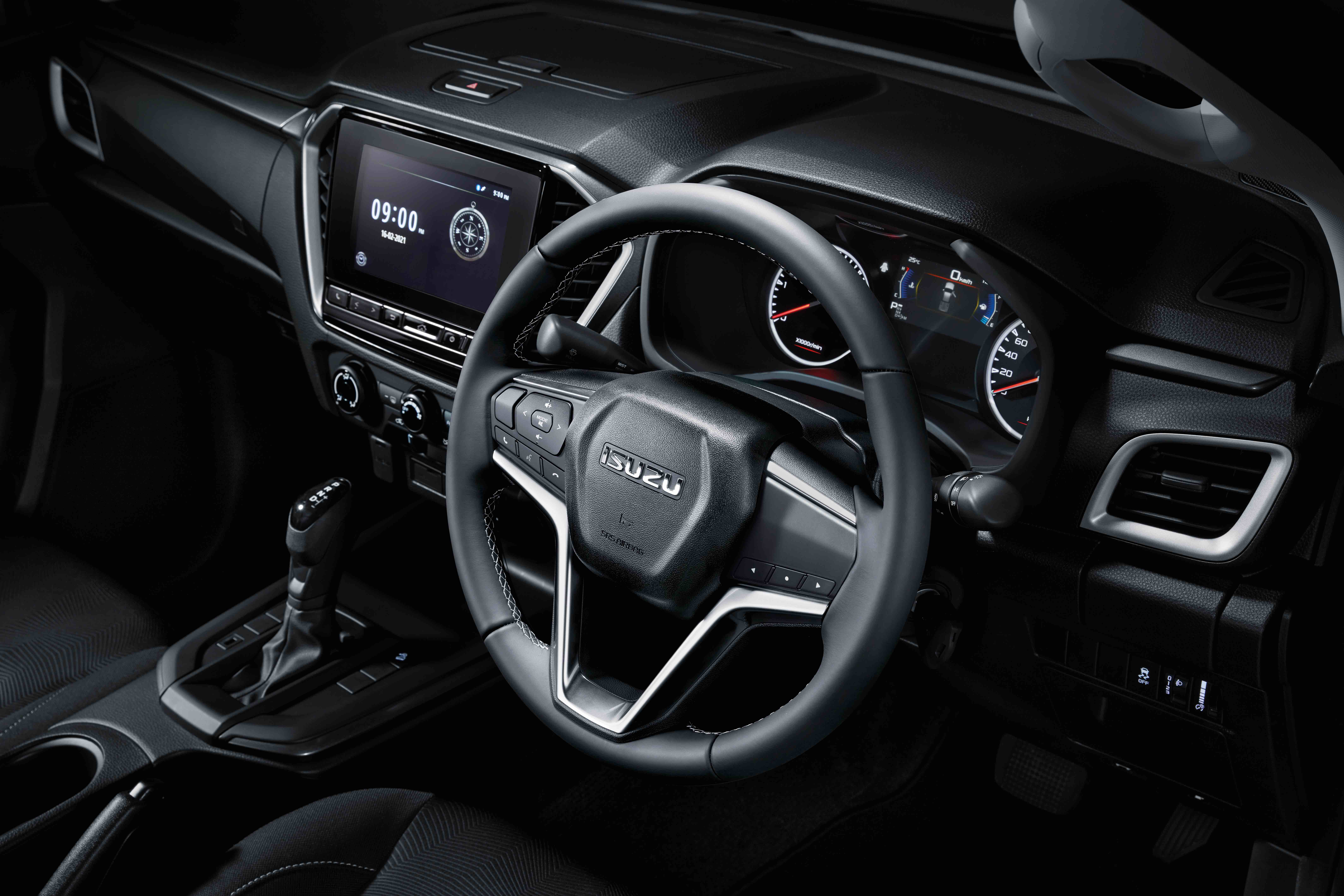 2021 Isuzu D-Max 1.9L 4x2 AT Plus launch Malaysia (3) 2021 Isuzu D-Max 1.9L 4x2 AT Plus launch Malaysia (3)