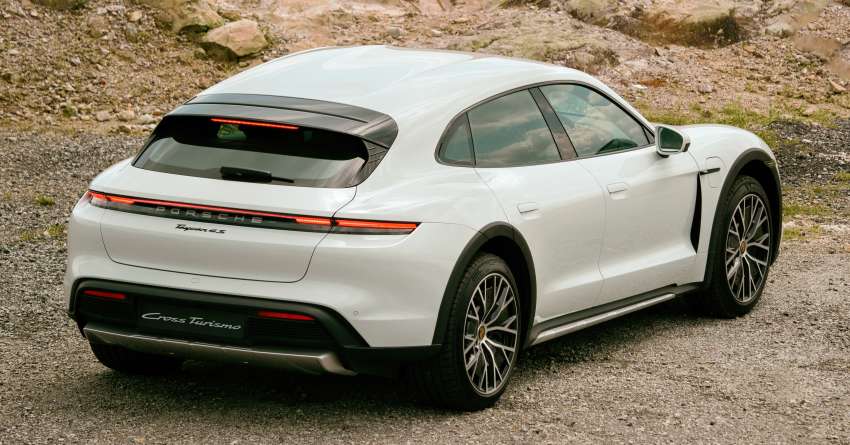 Porsche Taycan Cross Turismo 2021 dilancarkan di Malaysia – crossover elektrik sport bermula RM645k 1360547