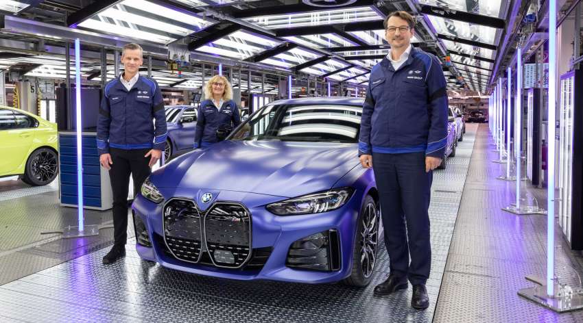 2022 BMW i4 series production begins at Munich plant 1364398