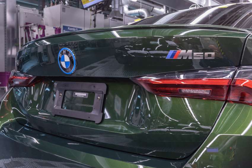 2022 BMW i4 series production begins at Munich plant 1364407