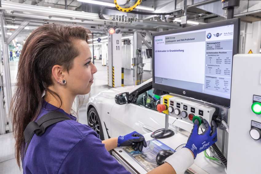 2022 BMW i4 series production begins at Munich plant 1364413
