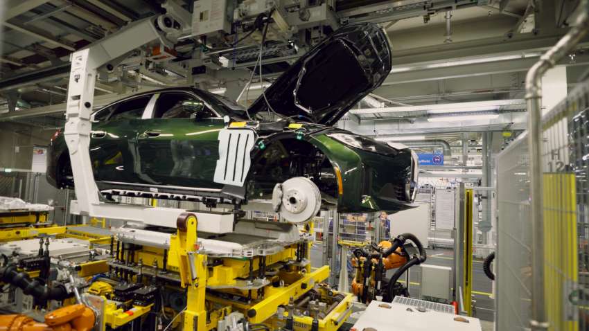 2022 BMW i4 series production begins at Munich plant 1364415