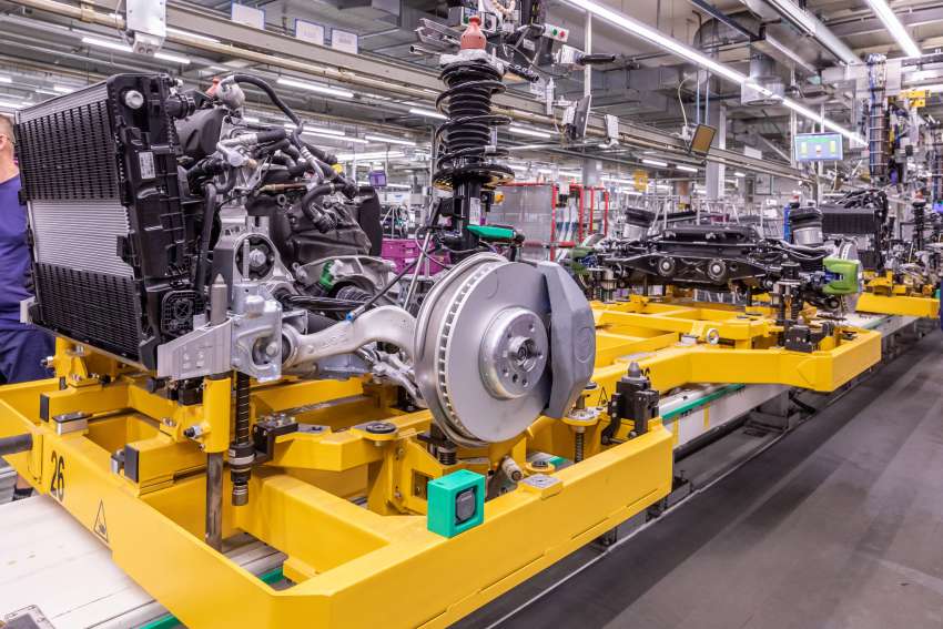2022 BMW i4 series production begins at Munich plant 1364405