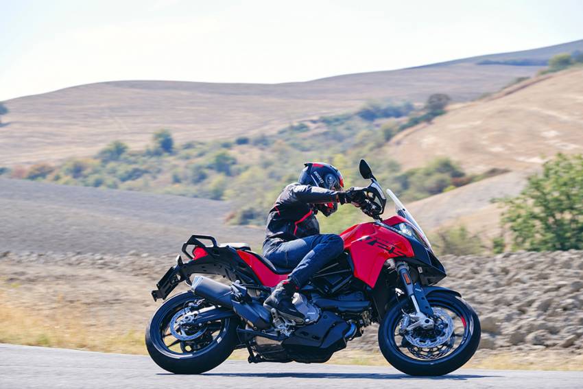 Ducati Multistrada V2 dan V2S didedah – lebih ringan daripada Multistrada 950, suspensi elektronik Skyhook 1354251