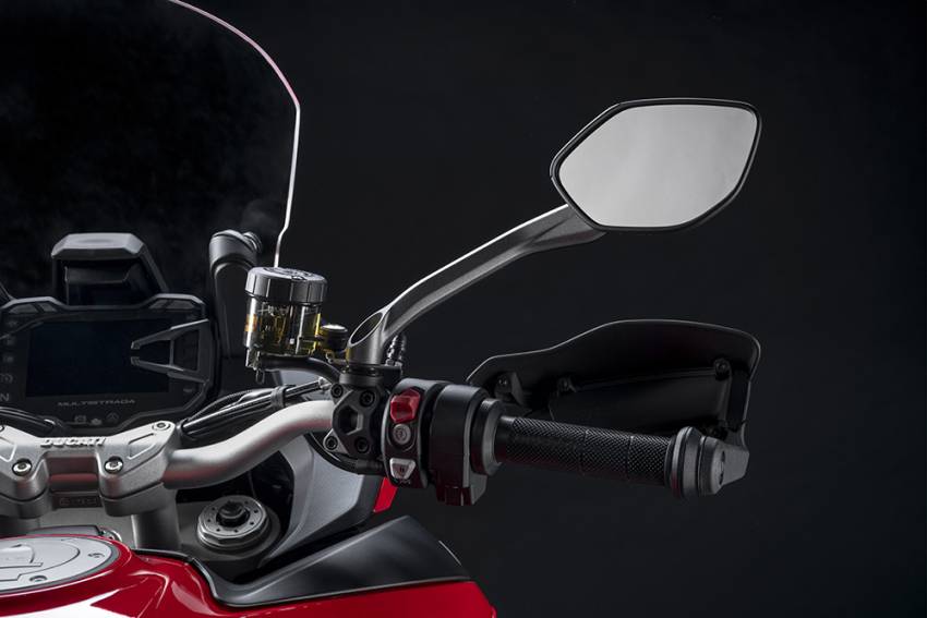 Ducati Multistrada V2 dan V2S didedah – lebih ringan daripada Multistrada 950, suspensi elektronik Skyhook 1354229