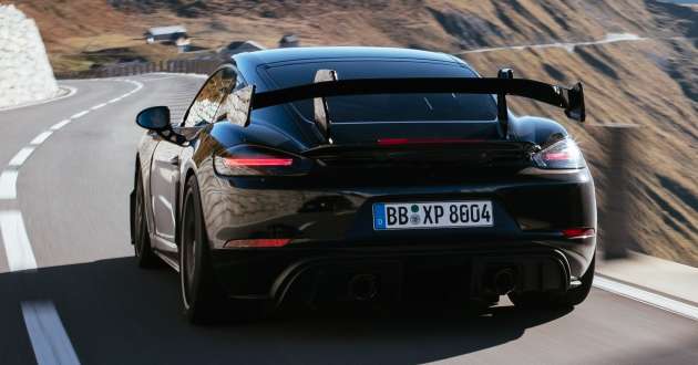 Porsche 718 Cayman GT4 RS confirmed for November debut – 7:04.511 minutes around the Nürburgring