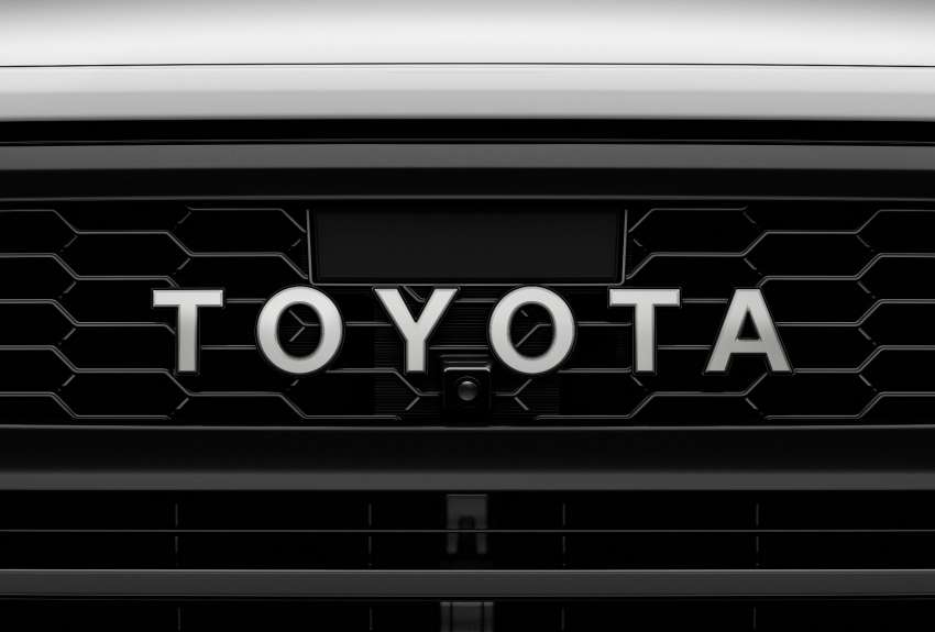 Toyota Hilux GR Sport 2022 kini tiba di pasaran Jepun – RM159k, suspensi dan penampilan lebih sporty 1359119