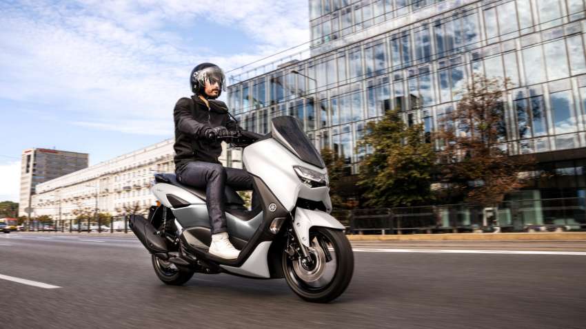 2022 Yamaha XMax and NMax new colours for Europe 1366337