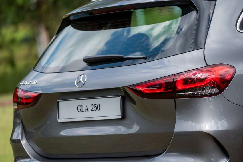 Mercedes-Benz GLA CKD 2021 dilancarkan di Malaysia — A200 dan A250 AMG Line, dari RM233k-RM266k 1366755