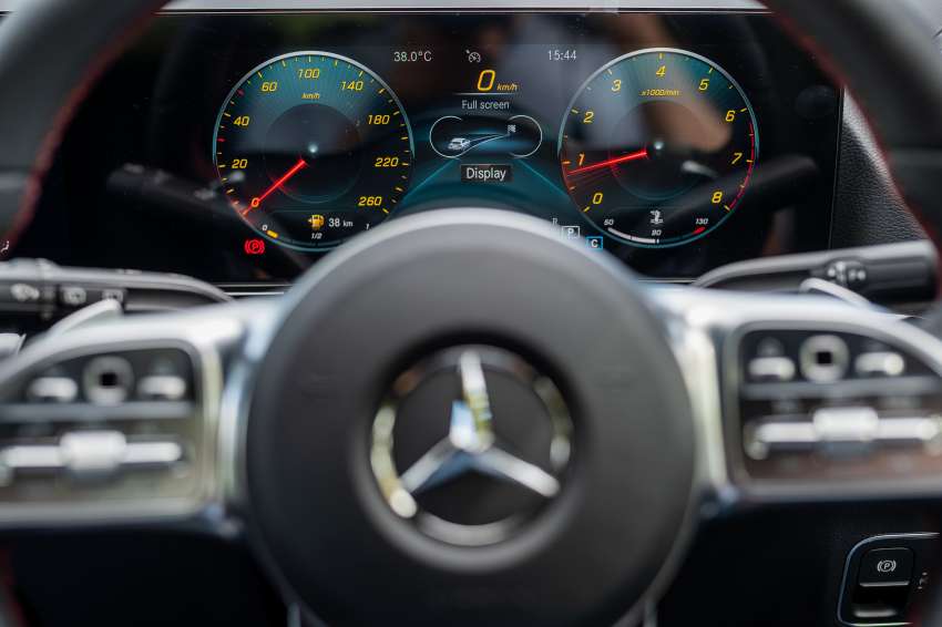 Mercedes-Benz GLA CKD 2021 dilancarkan di Malaysia — A200 dan A250 AMG Line, dari RM233k-RM266k 1366776