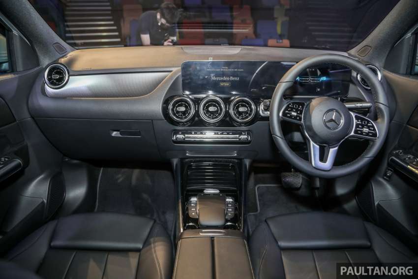 Mercedes-Benz GLA CKD 2021 dilancarkan di Malaysia — A200 dan A250 AMG Line, dari RM233k-RM266k 1366896
