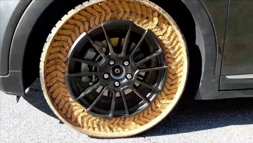 Michelin Uptis makes public debut – airless, puncture-proof and 3D-printed tyres to enter production in 2024 1356625