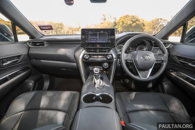Toyota Harrier 2.0 Luxury 2021 di Malaysia — RM250k